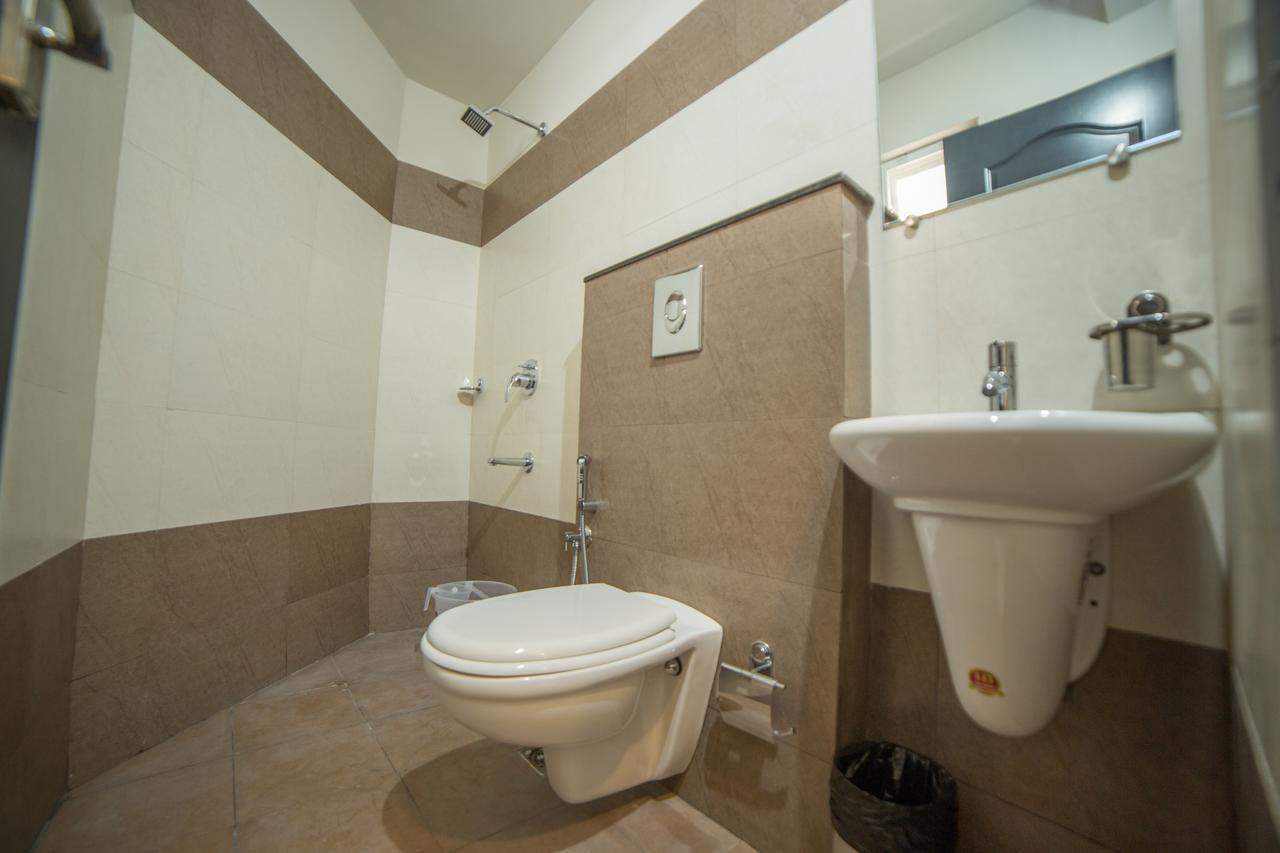 South Gate Residency Otel Kochi Dış mekan fotoğraf